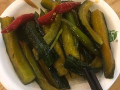爽口黄瓜条-李连贵熏肉大饼(金隅嘉品Mall店)