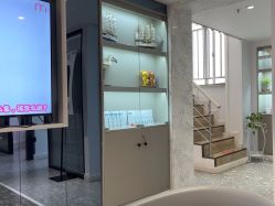 -咪咪专业脱毛连锁机构