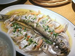 清蒸无锡三白-蜜桃餐厅·伴山(海岸城店)