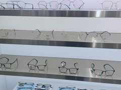 -视野联行眼镜蔡司·依视路官方授权店(顺城店)
