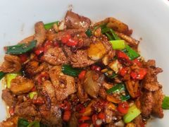 -费大厨辣椒炒肉(高铁吾悦广场店)