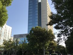 -南桥绿地铂骊酒店