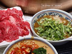 -牛村来人潮汕牛肉火锅(西单店)