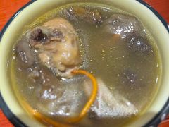 -菌之家·专业纯野生菌火锅·特色炒菌