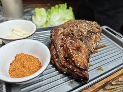 -乳仔牛牦牛汤锅 烤羊排(松潘古城店)