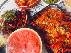 -老街烧烤大排档·地道湖北菜·龙虾馆(汉口火车站店)