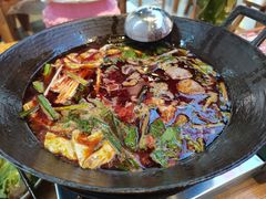 -黔二妞地摊火锅(龙华清湖店)