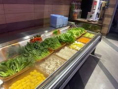 -蒙肥羊·酸汤潮牛·鲜牛肉火锅烤肉自助(岗顶店)