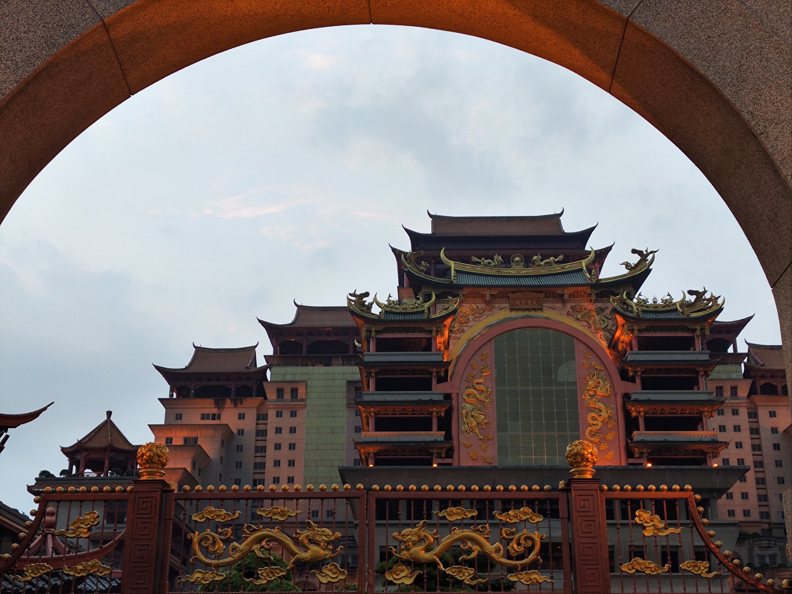 跟团游玉林,必去景点排行榜第一的绝对是这里.