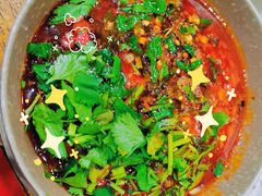 -肖肖酸萝卜鱼火锅(总店)