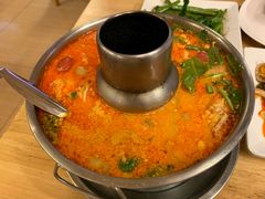 -J Daeng Seafood