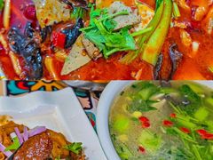 -壹阁胡羊焖饼(特色小吃街店)
