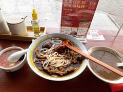 -秤砣砣·湖南粉面馆(青年路店)