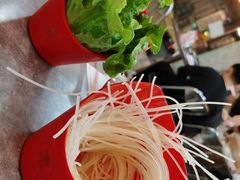 -螺思宝螺蛳粉火锅·鸭脚煲(西乡店)