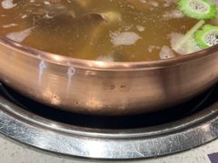 -牛村来人潮汕牛肉火锅(西单店)