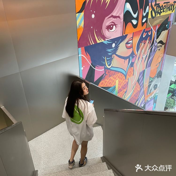 OOTD | 准备好新款联名T恤提前过夏天🍃