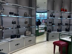 -Gucci(首创奥特莱斯店)