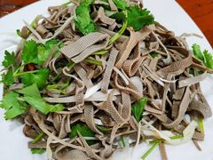 -溢心园香河肉饼总店