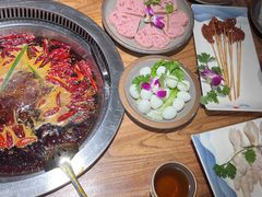 -城墙拐拐火锅(三峡广场黑金冠店)