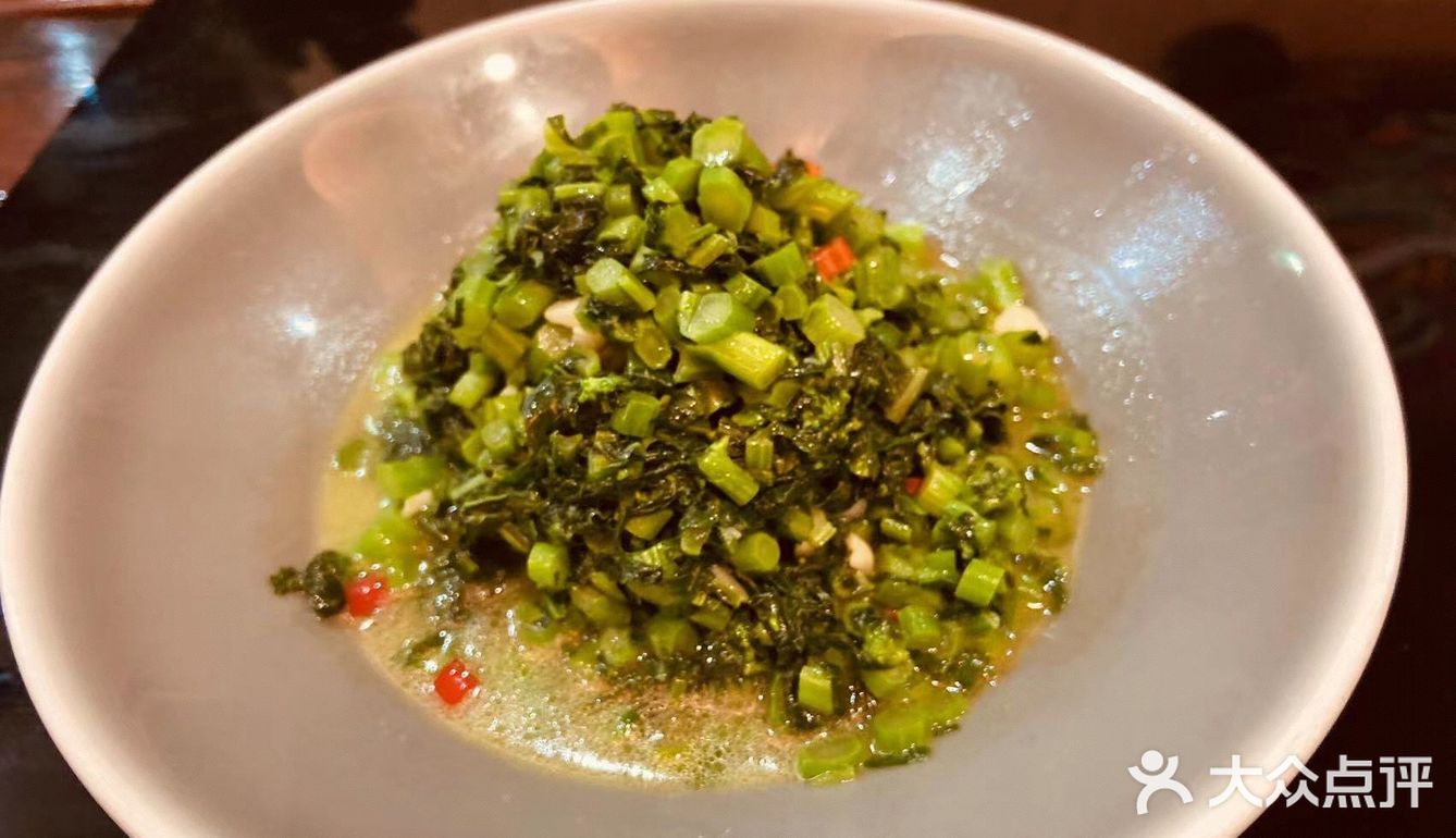 旅游品美食，寻找记忆深处的味蕾。就选长沙画意江南茶餐厅会馆