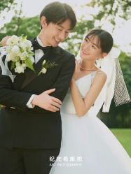 -纪梵希旅拍婚纱摄影(大连总店)