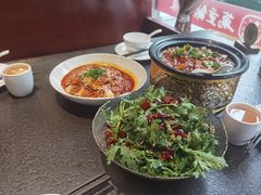 -万重锦·人文川菜馆(骡马市店)