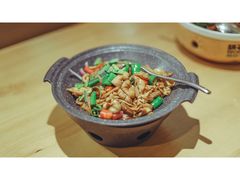 -胡子大厨·超级小炒肉(晶耀前滩店)
