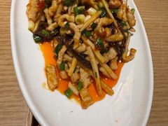 -渝信川菜 · 川味家常菜(财富购物中心店)