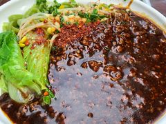 油泼杂酱菠菜面-老陈婆手工面庄