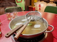 -潮汕·草根牛肉档(上海荟聚城市集市店)