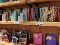 -百新书局(尚悦湾店)