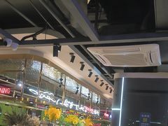 -金滏山烤肉·海鲜·火锅自助餐厅(襄阳万达店)