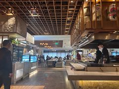 -雍和会海鲜姿造自助(湖东路店)