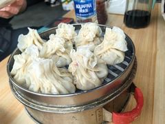 牛肉大葱稍麦-白老大羊杂碎稍麦