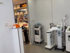 -蕾特恩专业祛痘国际连锁