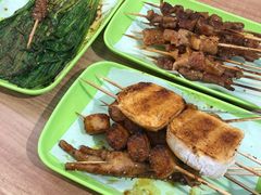 -烤满分·东北烧烤(首经贸店)