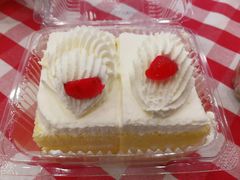 -红宝石·鲜奶小方·海派西点房(南丹店)