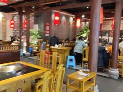 大堂-一斗火锅·招财羊毛肚(泰吉滨江店)