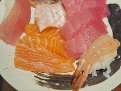 -广州万富希尔顿酒店·感趣自助餐厅·金秋蟹宴生蚝海鲜刺身