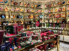 -VENCHI 闻绮(北京国贸商城店)