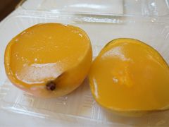 -志龙皇冠吃货椰子铺