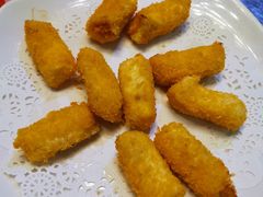 真材实料金枕榴莲卷-龙桥私厨·姜花菊花过桥鱼·顺德菜(容桂店)