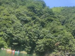 -安吉龙王山峡谷漂流