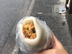 -上海虹口糕团(福州路店)