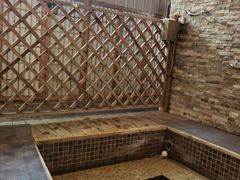 -中家鑫园温泉酒店鑫悦汤泉