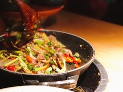 猫儿山的小黄牛-吃饭皇帝大(解放西路店)