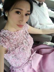 点击看大图 -挪娅婚纱摄影皇家会所