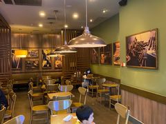 大堂-星巴克(温州龙湾万达店)