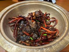 -老滇山寨•云南特色菜•地方菜•民族风情歌舞表演(金碧店)