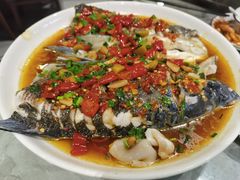 有机剁椒鱼头-洪福饭店·十八年老店